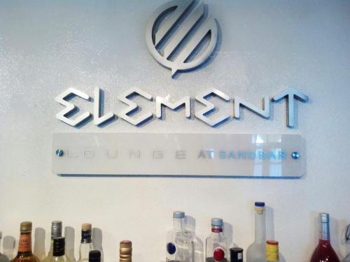 Element